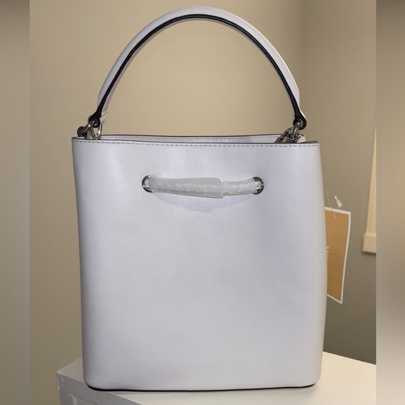 Michael Kors Bucket Bag - Picture 5 of 5